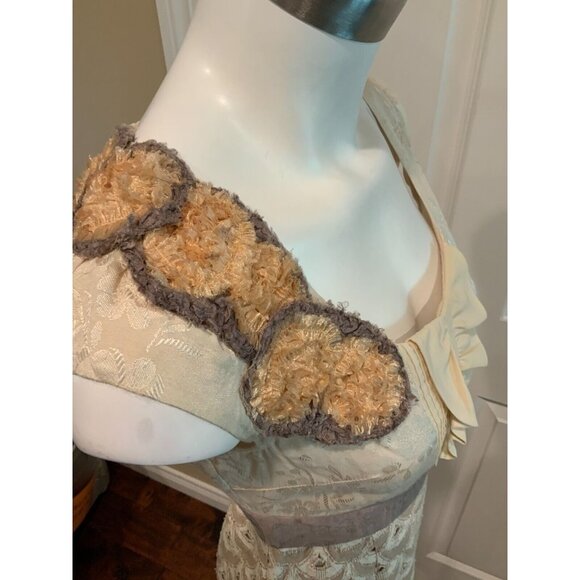 Floreat Anthropologie Cream & Tan Ruffle Embroidered Sleeveless Dress Size 0 - Picture 4 of 8